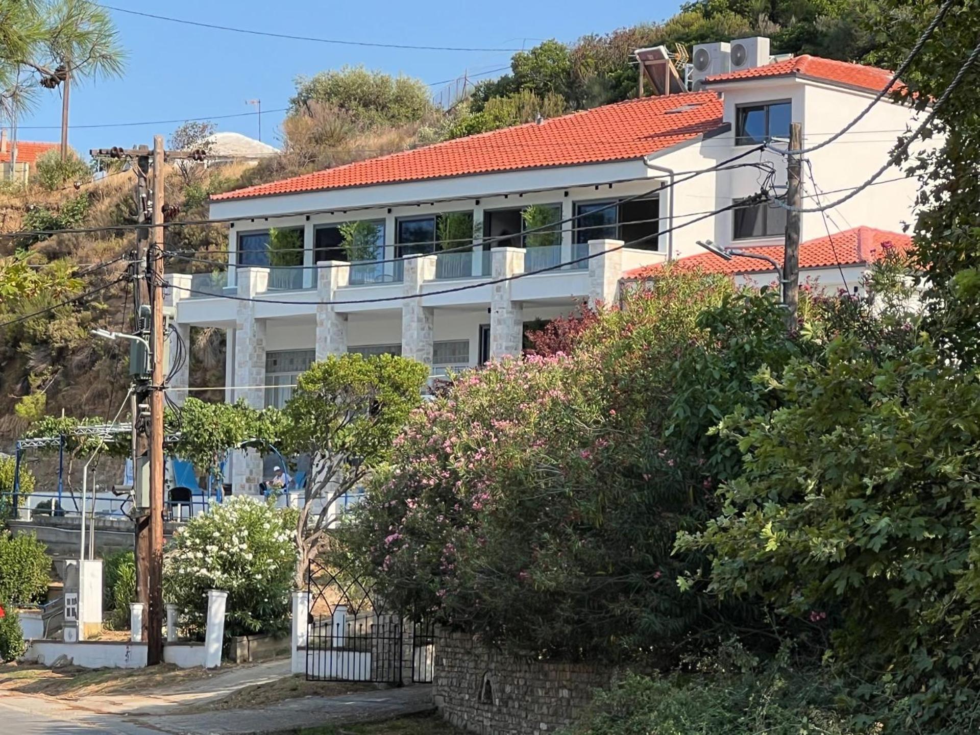 Hotel Kinira 외부 사진